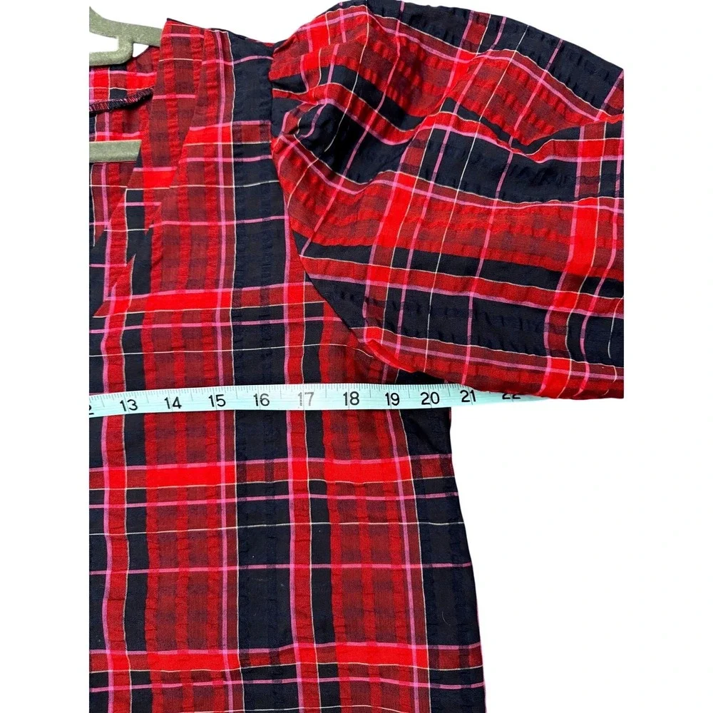 LOFT Plaid Puff Sleeve V-Neck Blouse Red Navy Blue‎ Medium Textured Preppy Top